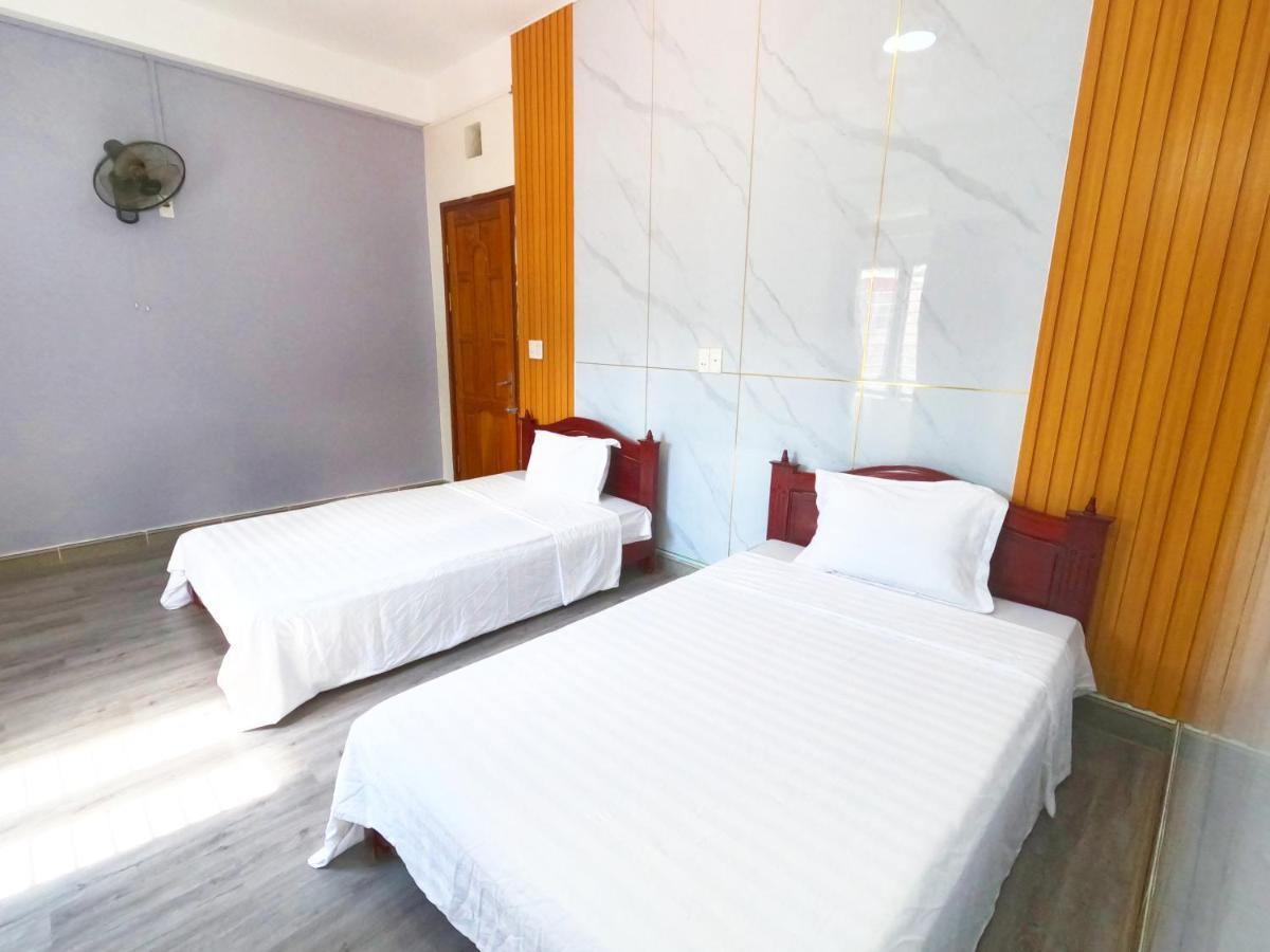 Hoang Anh Hostel Meo Vac Exterior foto