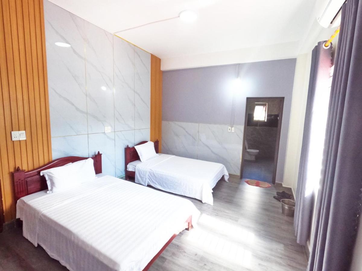 Hoang Anh Hostel Meo Vac Exterior foto
